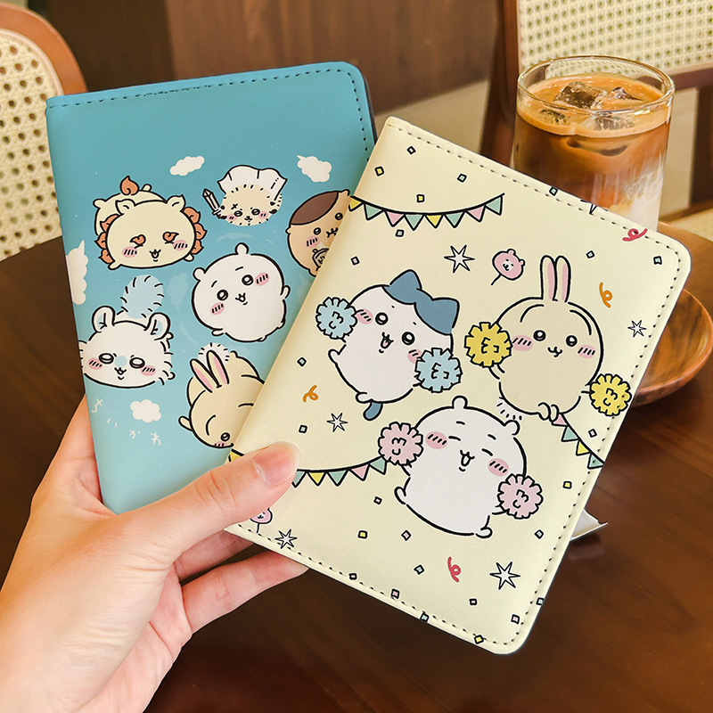 Leather Work Japan - ちいかわかわいいキャラクターズプリントPUパスポートカバー耐摩耗性防水合成皮革丁寧な縫製仕上げ