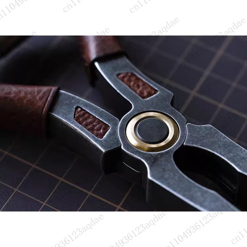 ワイヤークランププライヤー、高硬度ベンチバイス、革のエッジラ - Leatherwork Vise のレビューと価格